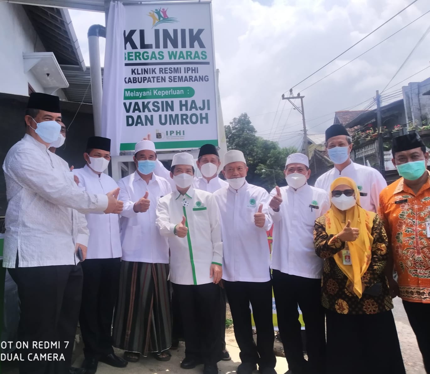 Bupati Semarang dan Ketua Umum PP IPHI Resmikan Klinik Vaksin Haji dan Umroh