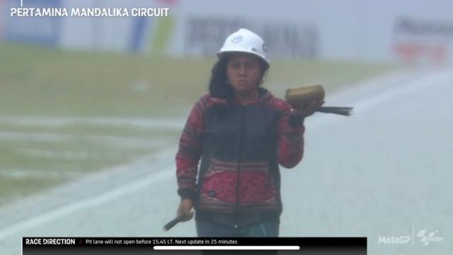 Roy Suryo Unggah Foto Pawan Hujan di MotoGP Mandalika: Terkesan “Menantang” Kehendak Allah SWT