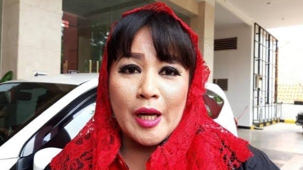 Viral Maki-maki Ulama, Dewi Tanjung: Rasulullah Saja Tidak Bisa Jamin Dirinya Masuk Surga